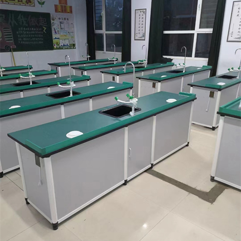 中小学生物化实验桌教师演示