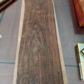 阿根廷牛角木原南木南美小38叶檀美牛角木牛角紫木摆件梳子工艺