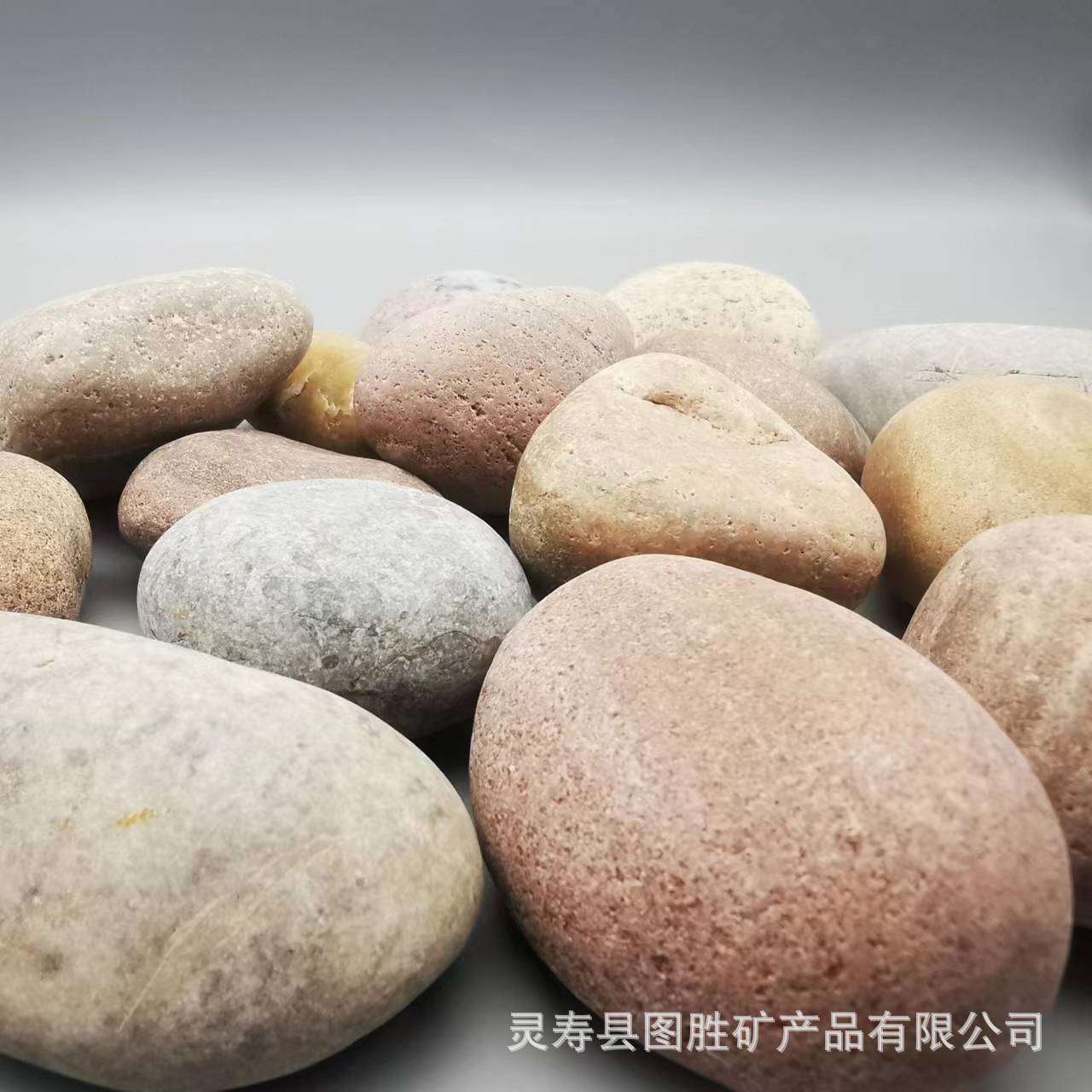 石鹅卵石景变观171用天然鹅卵压器垫料水处理透水鹅卵石