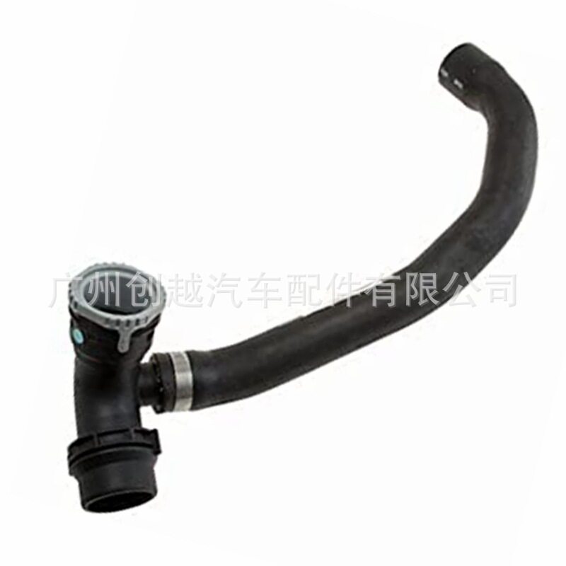 汽车水管散热软管  LR005564 30774513 三通水管