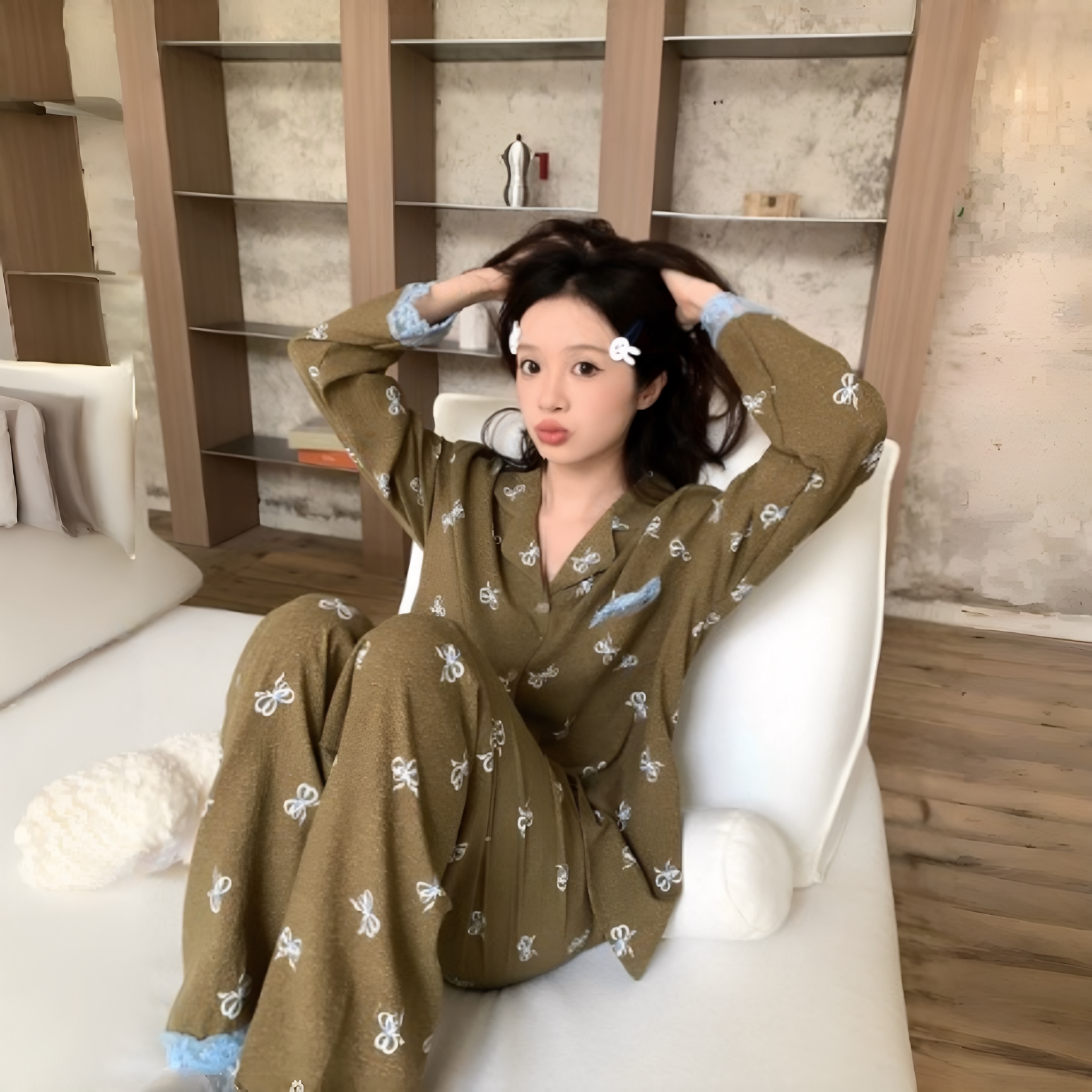 韩系真丝蝴蝶结夏季女睡衣套装