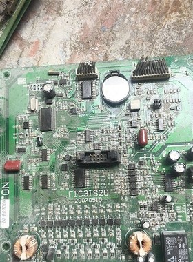 欧瑞变频器主板F1C3IS20 拆机品 功能完好。外观成色如
