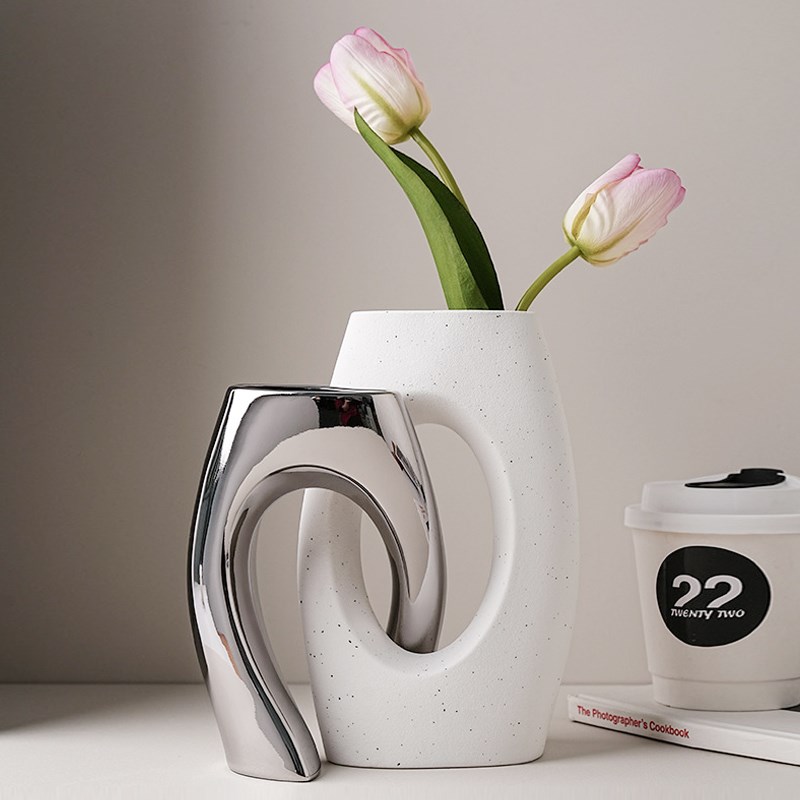 简约现代创意交叉管艺术电镀陶瓷花瓶客厅摆件高级感奶油风软装