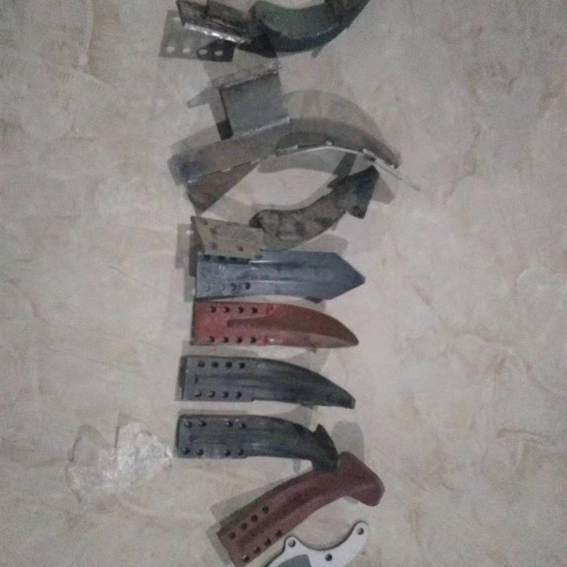 旋耕机中间小犁体犁尖加强超耐磨旋耕机钢板冲压一体犁体犁尖犁头