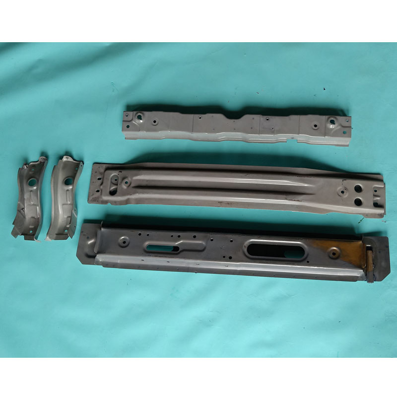 金彭金鹏D70 S70电动汽车轿车水箱框架上横梁下横梁支撑板竖纵梁