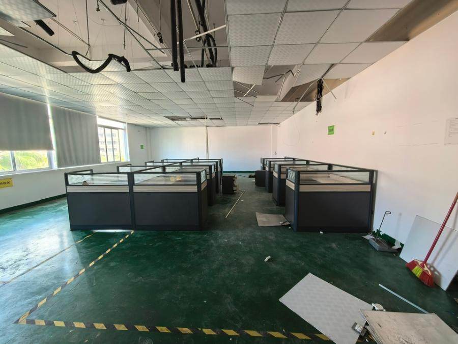 1月6日来宾某公司名下一批机械设备等网络拍卖公告