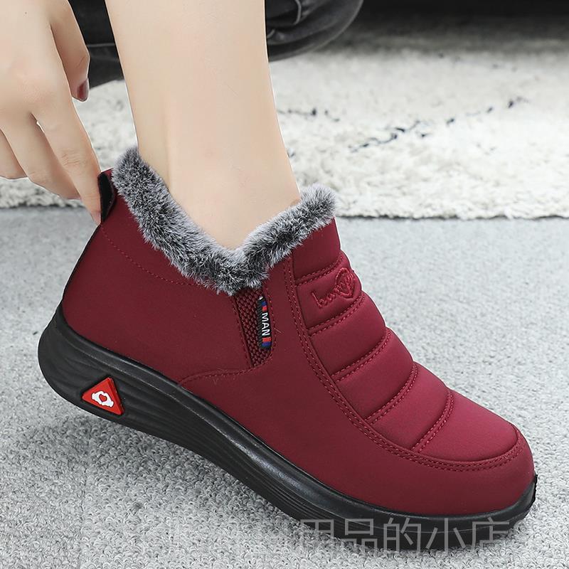 正品老北京布鞋绒冬季女棉休闲运动防水加加厚老年一脚鞋蹬妈妈中