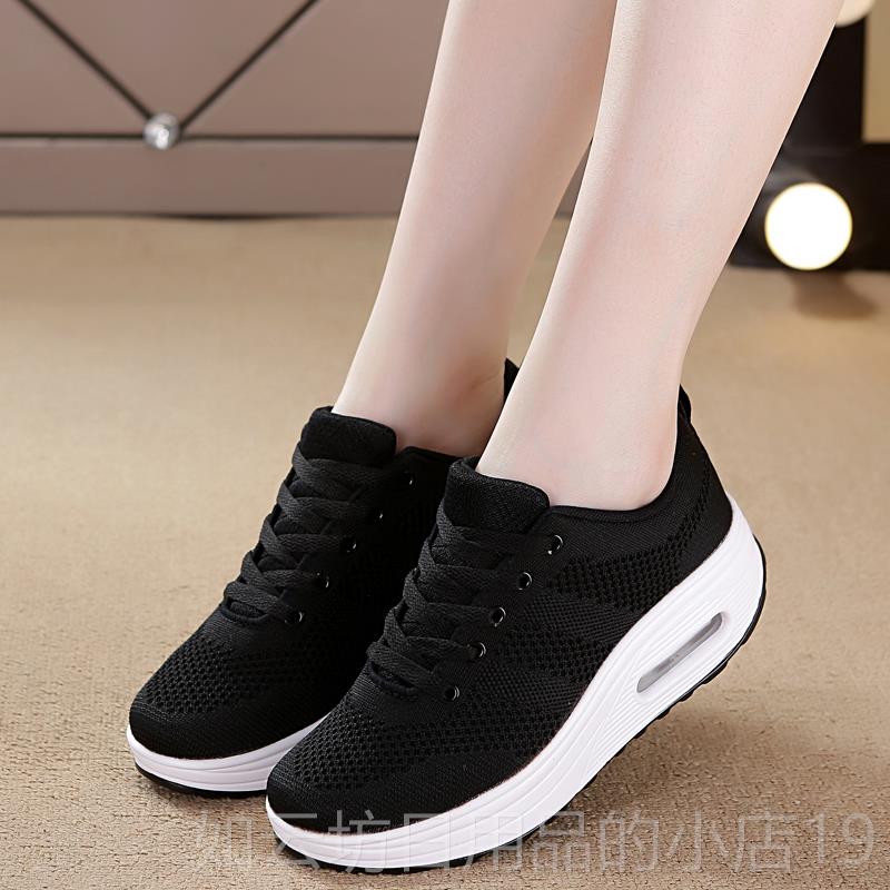 正品鞋子女网面闲透气2鞋022秋季款妈新妈鞋气垫旅游运动厚底休摇