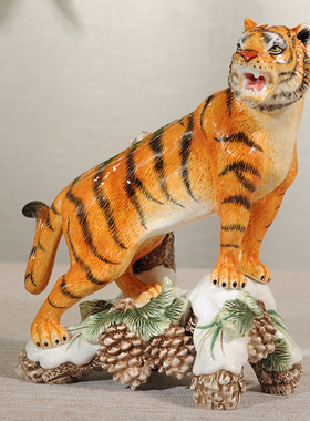 方亚福星高照老虎陶瓷家居饰品乔迁礼品电视柜玄关茶几摆件