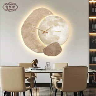 石来运转餐厅装饰画钟表挂钟客厅2024新款创意时钟挂墙高级感挂画