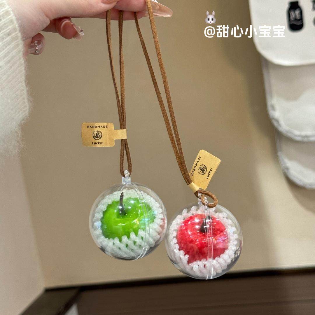 苹果挂件包包挂饰钥匙扣圣诞节平安夜活动幼儿园儿童学生小礼物