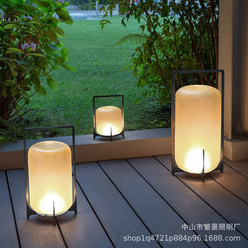 现代户外防水太阳能草坪灯