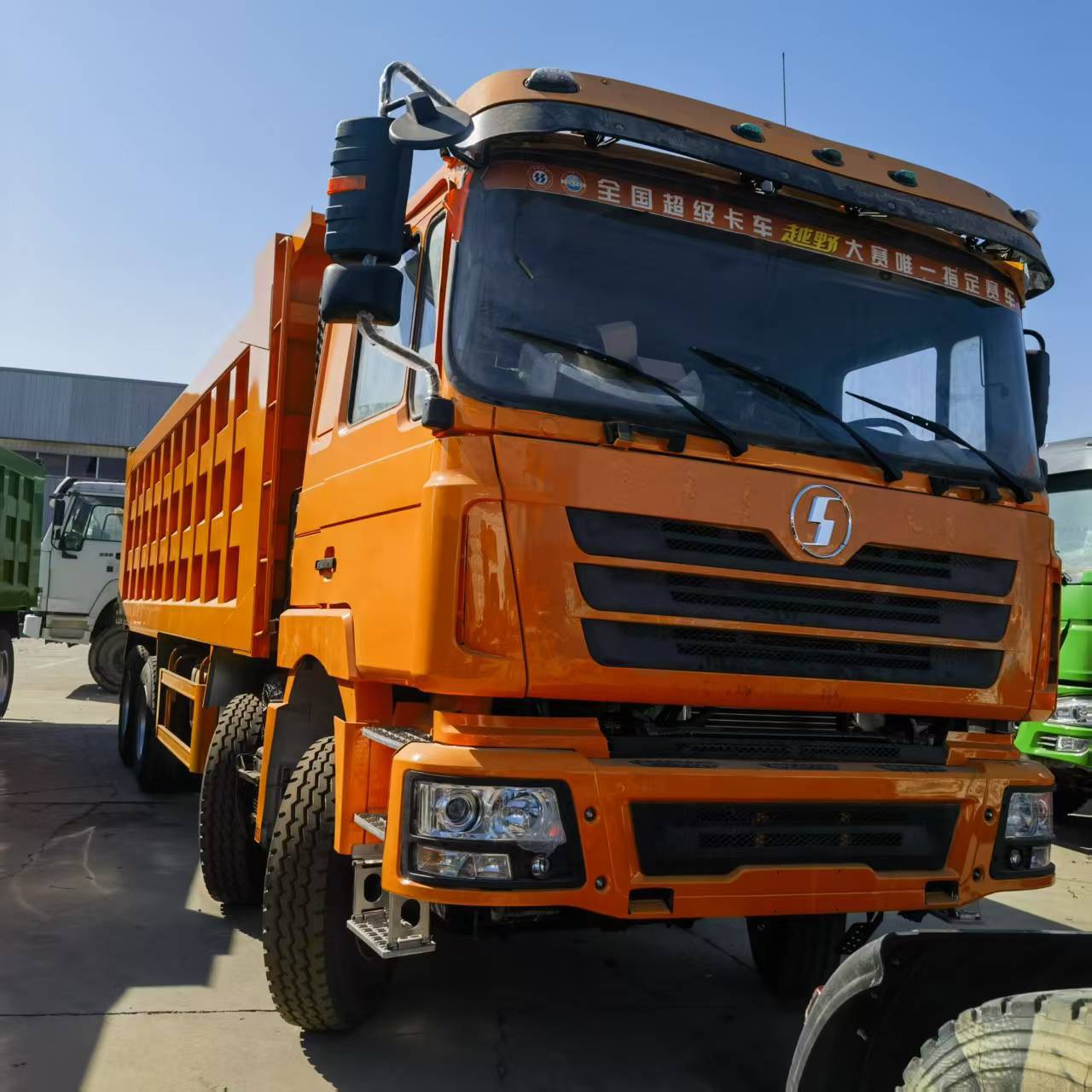 陕汽F3000后八轮翻斗车后翻自卸车精修工程渣土翻斗自卸车371马力