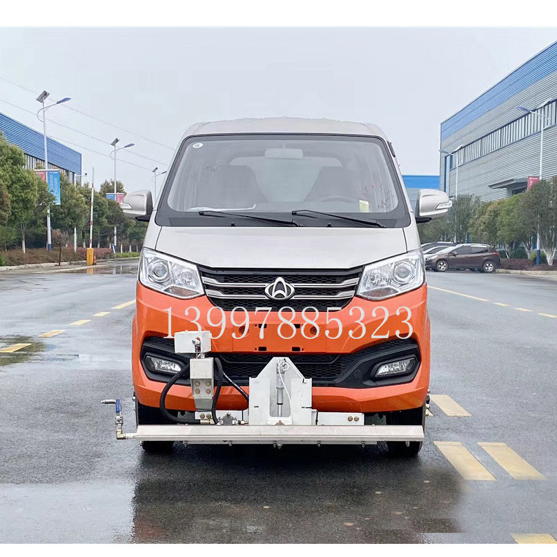 长安路面清洗车 小型路面保洁养护油污淤泥冲洗2.8吨蓝牌高压清洗