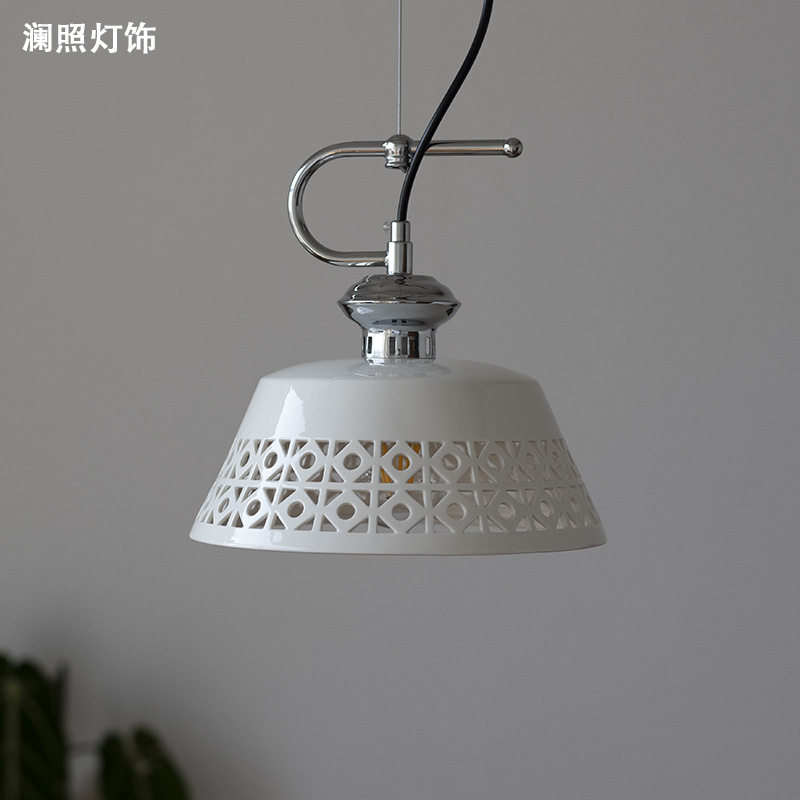 法式中古镂空陶瓷吊灯北欧简约复古卧室床头过道阳台衣帽间餐厅灯