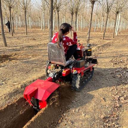 履带式微耕机四轮拖拉机小型柴油耕田轮式微耕机耕地机开沟旋耕机