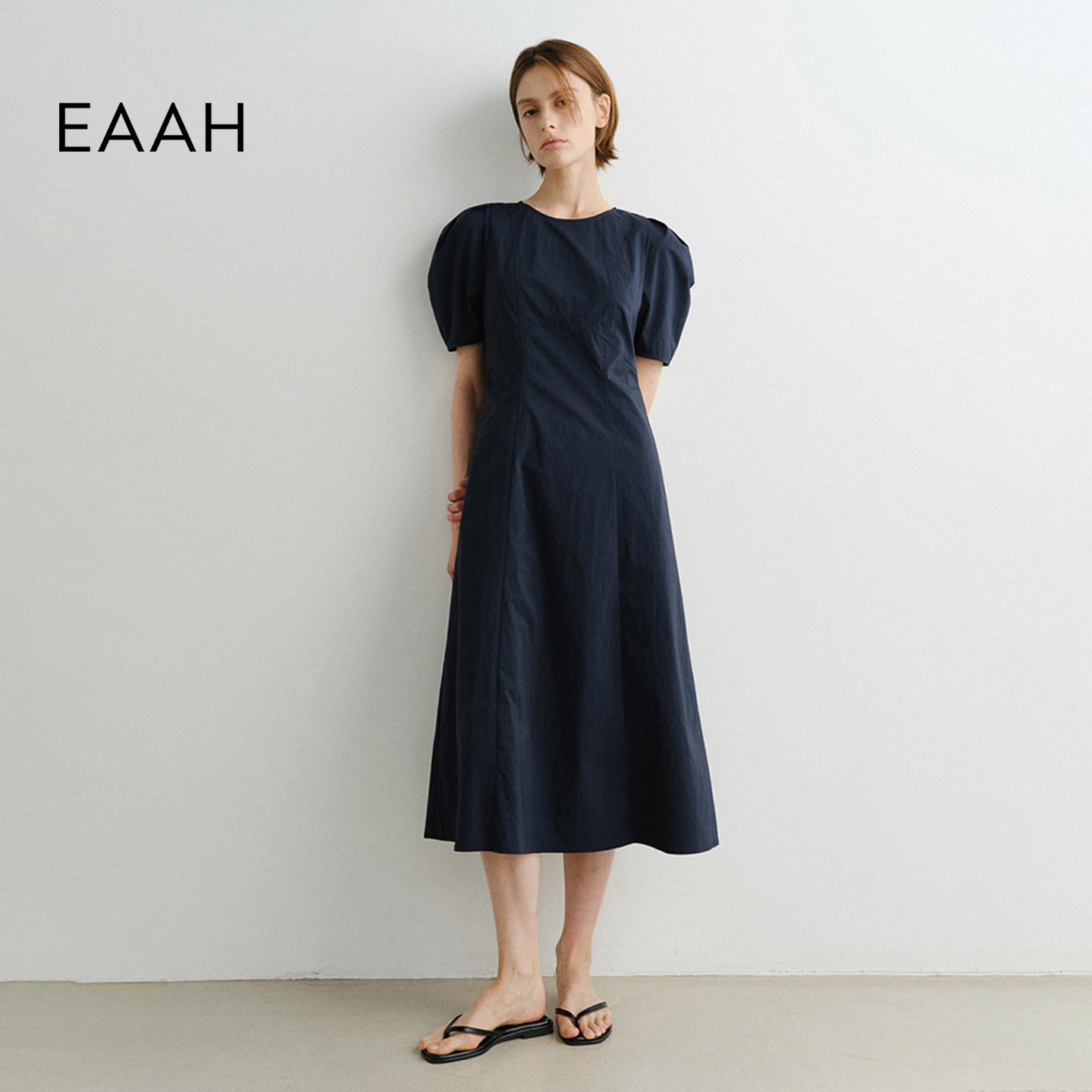 EAAH 韩国品牌 女装26夏季极简风泡泡袖A字连衣裙中长裙优雅气质