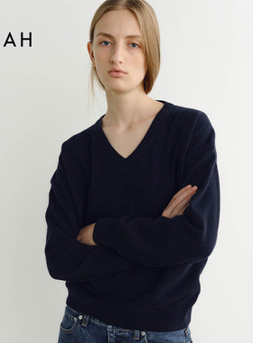 EAAH 韩国小众设计品牌25秋冬新款时尚百搭V领羊毛针织衫套头衫女