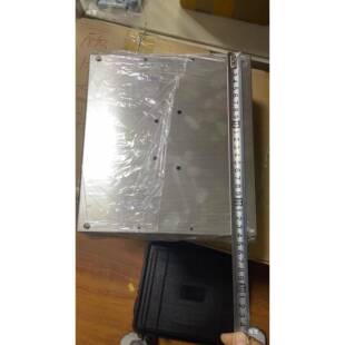 1应急强IIL启动电源启小1电芯白外壳盒子二并三钢并