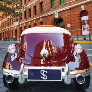 萨玛特老爷开车儿童四驱电驾动玩具汽车门遥控自两用ZET双带摇摆