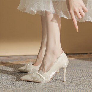 小码婚鞋313233大码41一43宽胖脚加肥单鞋40细跟新娘礼仪高跟鞋女