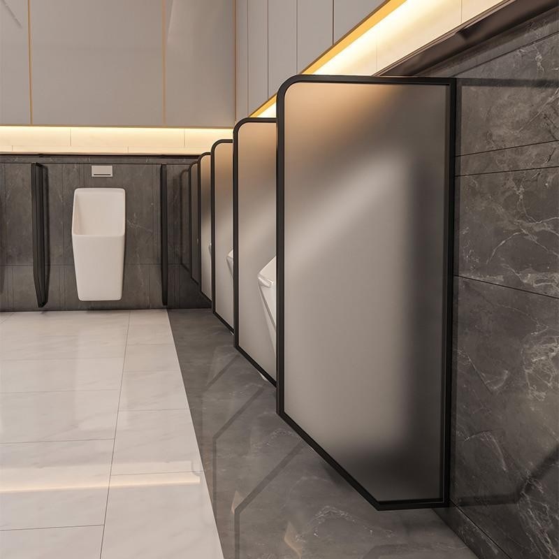 男厕小便池隔板不锈钢挡板公共厕所隔断板卫生间玻璃不锈钢隔断板