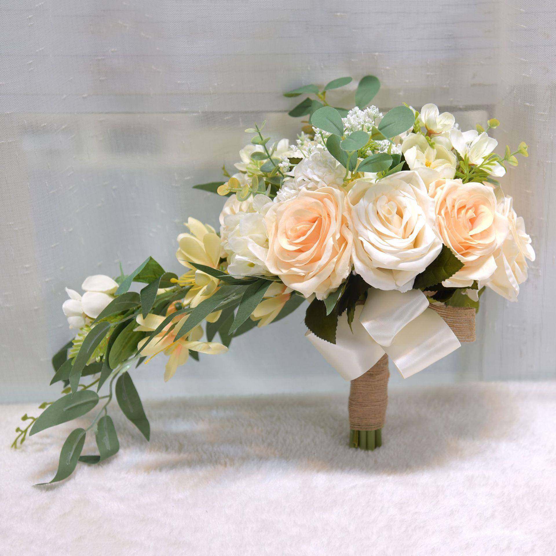 恒花天947森系DZB户外风使格新娘手捧花婚庆永用品玫瑰水滴束