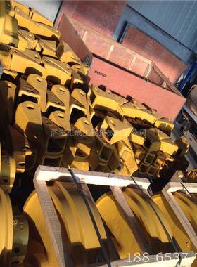 推支0重轮SD16/Y16推土机承重轮山推T湿地甘山地推土机履RTC带轮