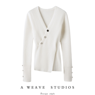 羊绒毛衣设计感打底衫 日常精致风 修身 女春秋长袖 V领羊绒针织衫