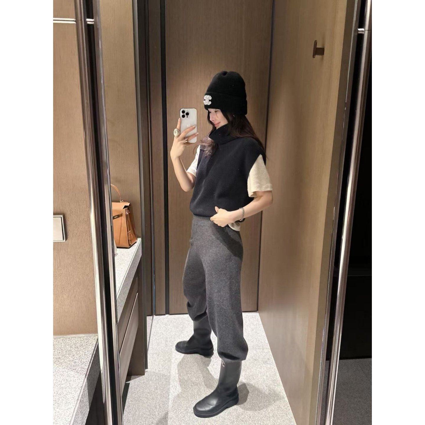 2026巨好看搭配一整套小众设计感短袖内搭针织马甲高腰显瘦休闲裤