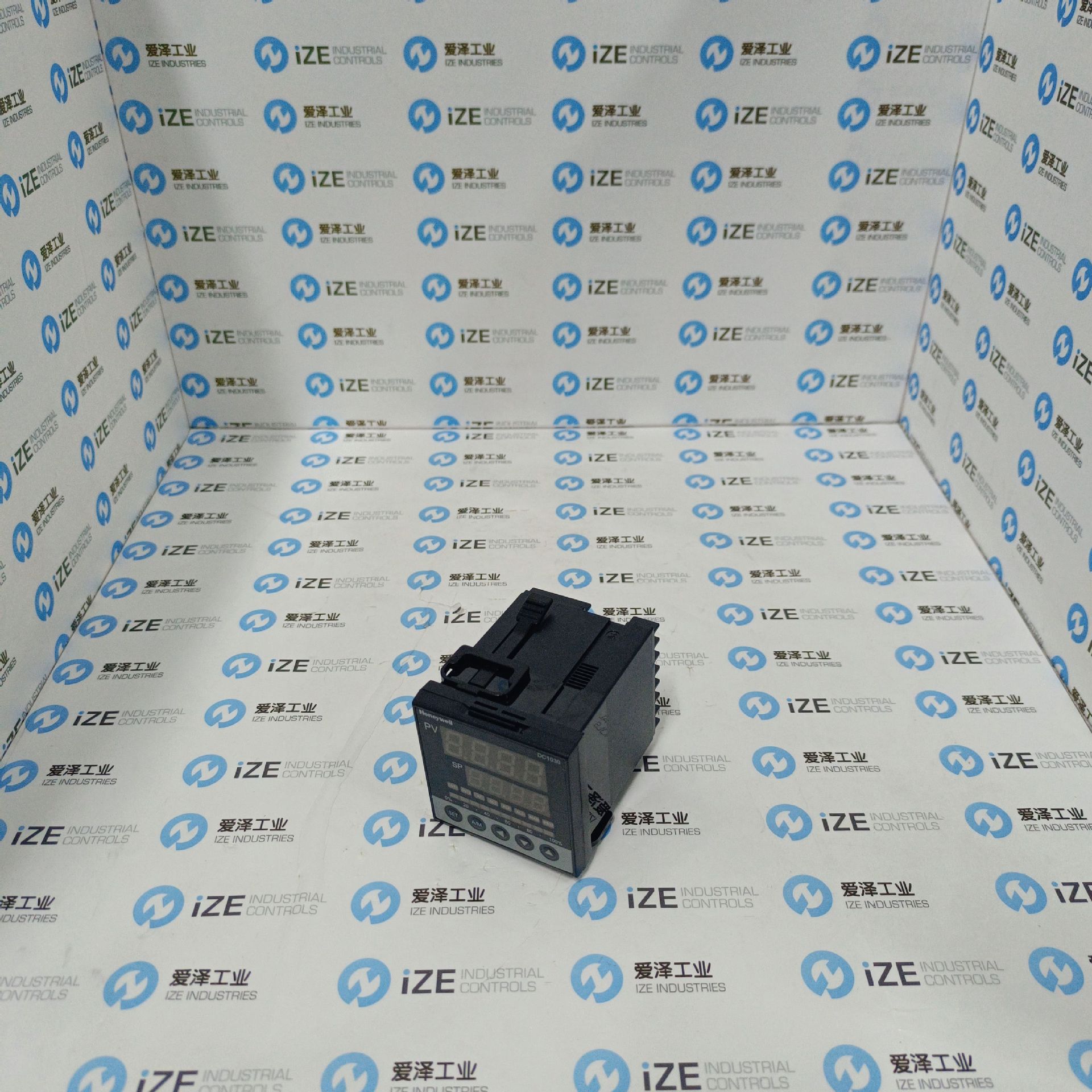 HONEYWELL温度控制器DC1030CR-301000-E爱泽工业