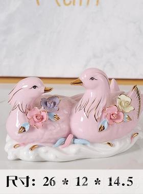 正品创意鸳鸯件对陶瓷卧室床头装饰一品品家居结婚送礼礼布摆置新