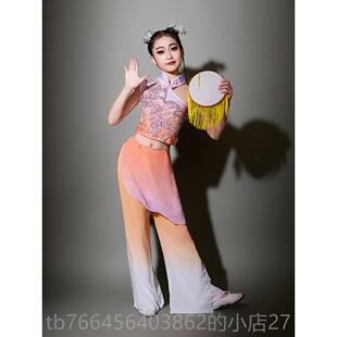 新款出儿童钱鼓舞舞蹈服装鼓铃清清演鼓服少儿鼓春嬉铃绣影叠香手