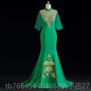 新款中典雅白尾式晚礼服长身t台演表服装鱼尾修中袖年度派对礼服