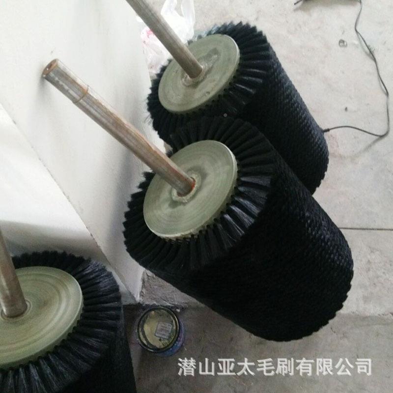 定制毛防刷辊滚丝筒刷清洗机毛刷辊旋转536毛尼龙刷筛沙机堵滚硬图片