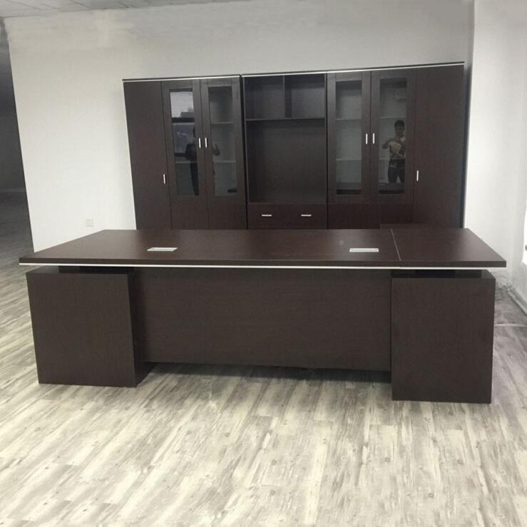 简约公现代大气老板办公桌理桌办家具总裁桌组合经主椅管桌办公桌