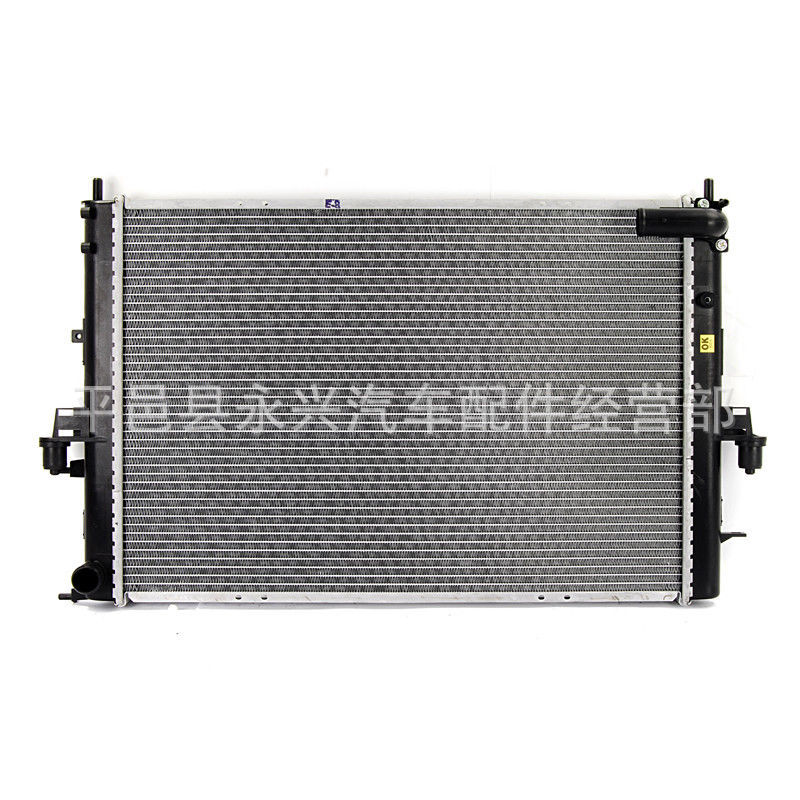 PCC000960荣威750汽车散热器水箱08-14年荣威750MGZT1.8L/2.4水箱