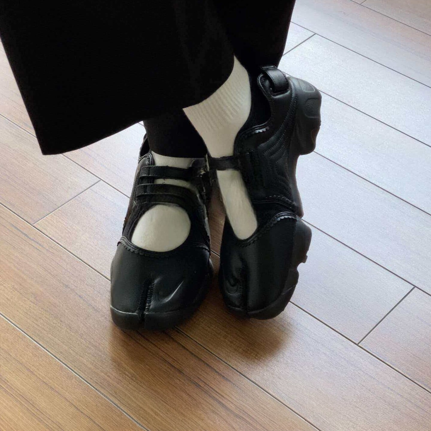 耐克女子分趾忍者鞋春季缓震跑步运动鞋NIKE RIFT IB8881-001图片