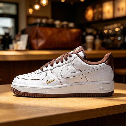 NIKE耐克空军一号女鞋AIR FORCE 1百搭板鞋运动休闲鞋 IX5020-121
