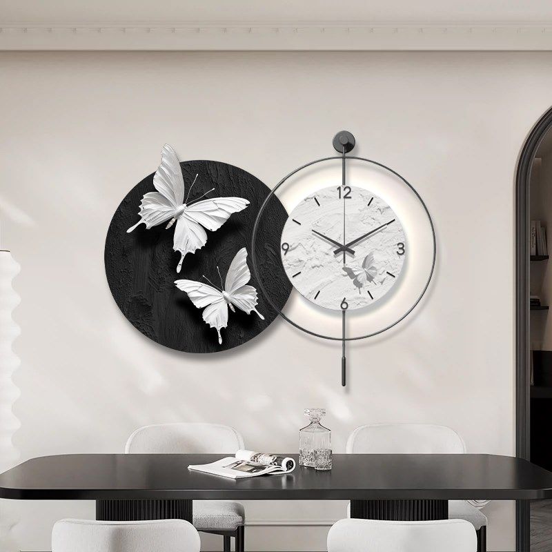 黑白简约餐厅装饰画饭桌背景墙壁画蝴蝶时钟发光灯画客厅钟表挂钟