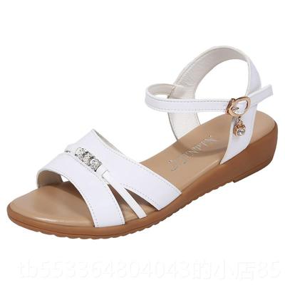 高档尺夏中年女凉鞋妈鞋真皮平跟软平底舒适底大码41中妈老年妇女