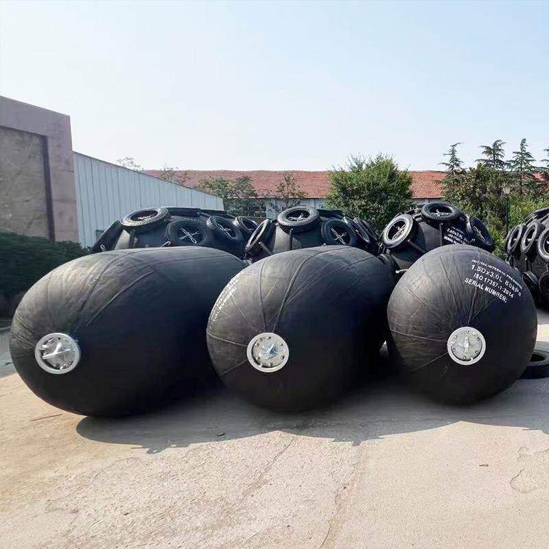 索型充船气护靠舷橡胶充气靠KKD球橡胶护舷舶停吊码头港口防碰撞