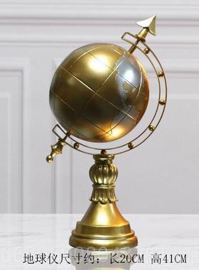 高档北欧文艺看奢书女孩摆件客厅玄关公办桌面书房家居轻装饰室品