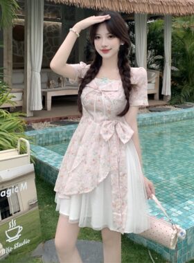 甜美绿色碎花洋装大尺码