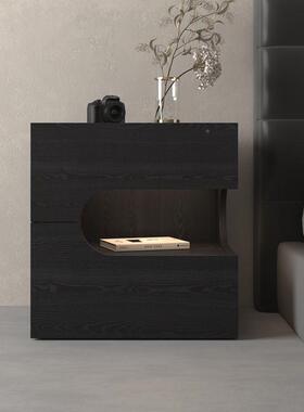 极简床式头柜简人意创意床边柜现代黑色家CJR用约造板卧室客厅