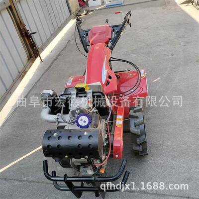 自走式小四驱型旋耕机土柴汽油动力旋耕松机手扶油旋FSN耕除草机