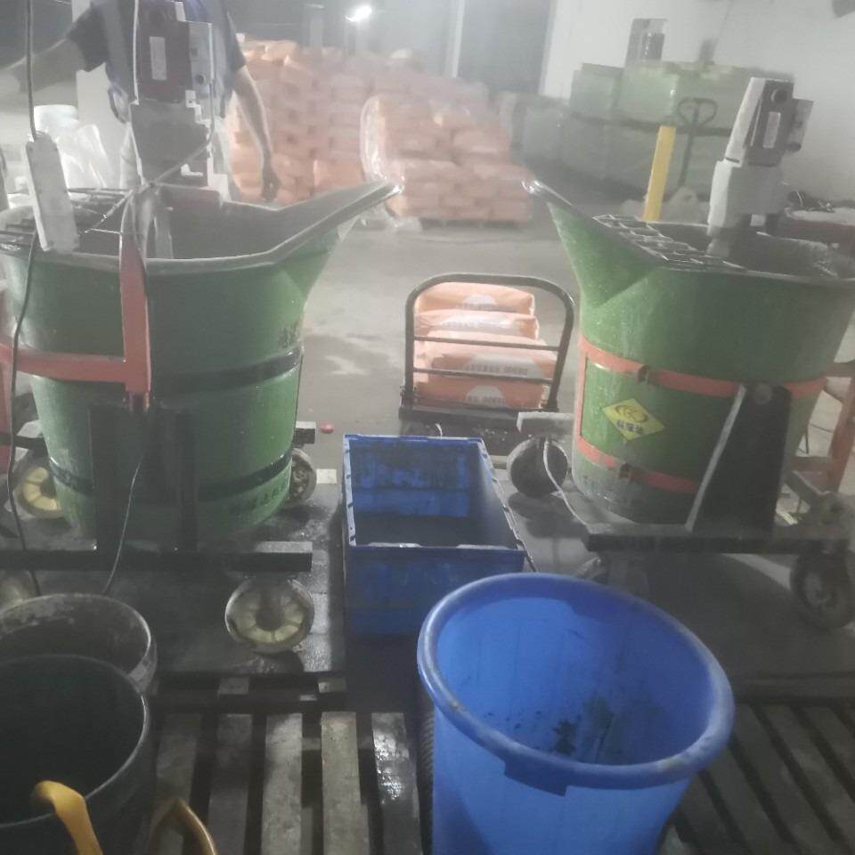 地流面找平石膏基自水泥流平专平业设备快速施工自产品好施227工