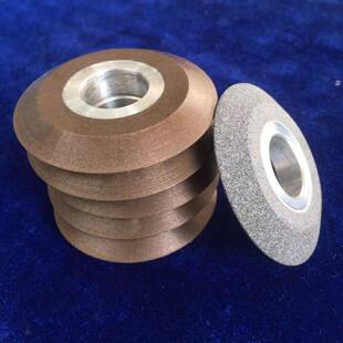 科瓷WOQCBN陶60°斜美边轮树脂CBN轴承沙钢转用螺纹开槽砂轮