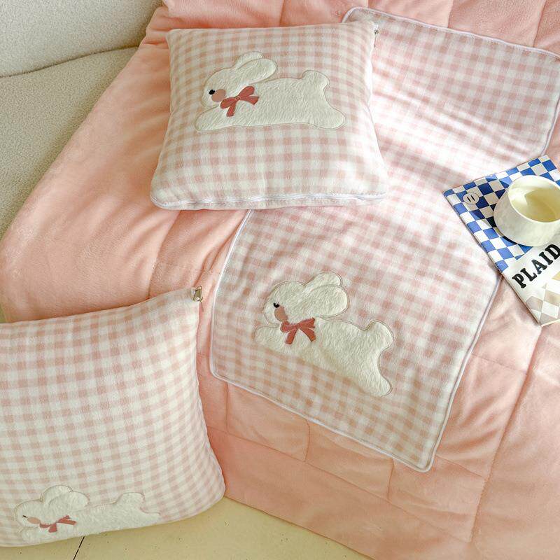 萌兔抱枕被子两用冬天加厚2024新款午睡毯子二合一车用折叠枕头被