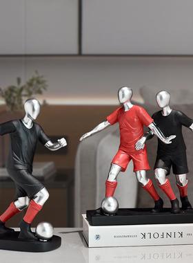 简约轻奢足球运动员摆件家居电视柜酒柜办公室书房卧室桌面装饰品